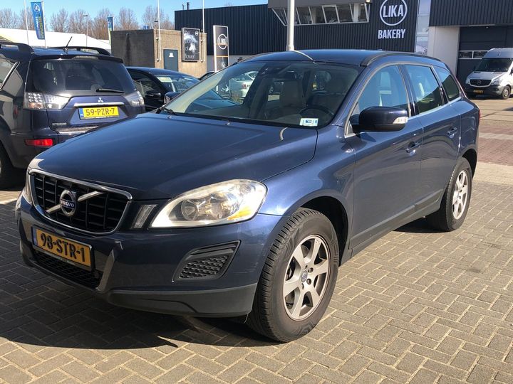 VOLVO XC60 2011 yv1dz475bc2283666