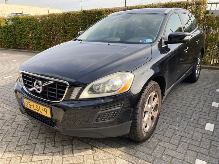 VOLVO XC60 2010 yv1dz7056b2138370