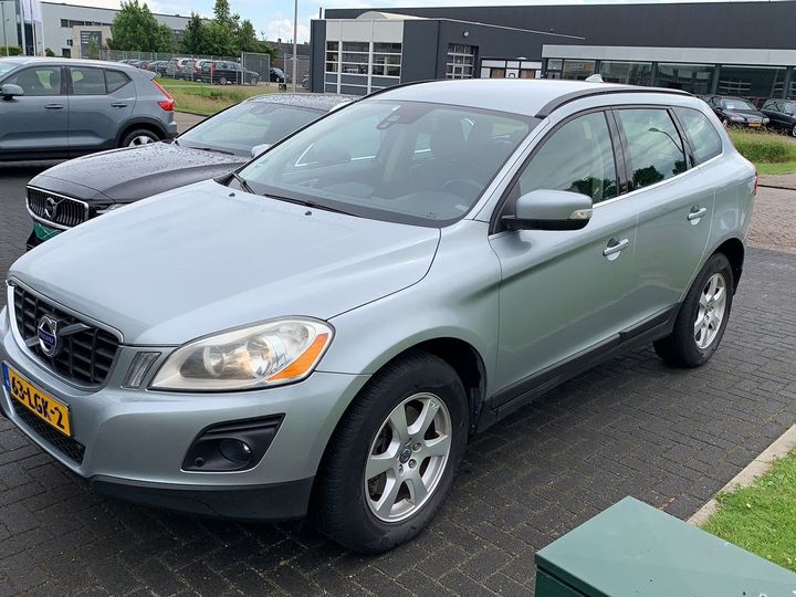 VOLVO XC60 2010 yv1dz7240a2114677