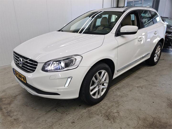 VOLVO XC60 2017 yv1dza8c1h2110204