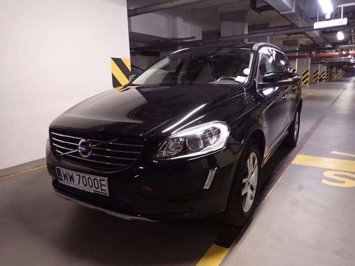 VOLVO XC 60 2017 yv1dza8c1h2183364