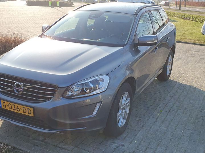 VOLVO XC60 2016 yv1dza8cdh2006224