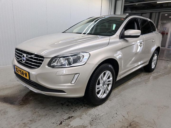 VOLVO XC60 2017 yv1dza8cdh2054621