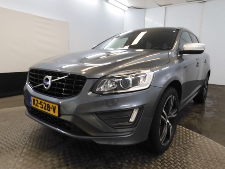 VOLVO XC60 2017 yv1dza8cdh2083859