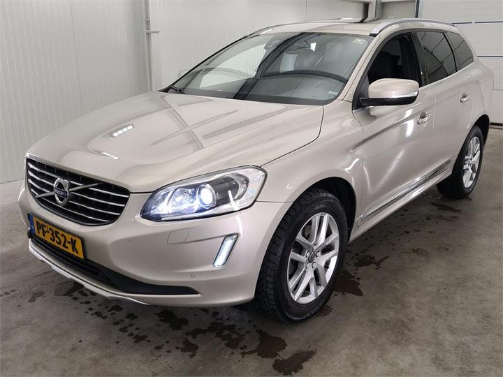 VOLVO XC60 2017 yv1dza8cdh2132695