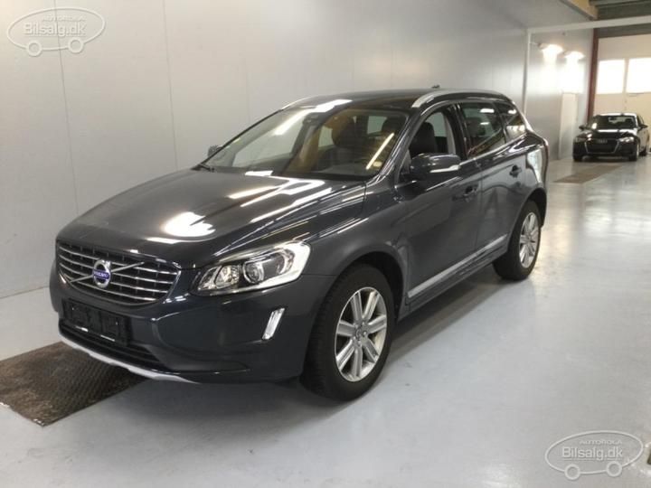 VOLVO XC60 SUV 2017 yv1dza8cdh2165851