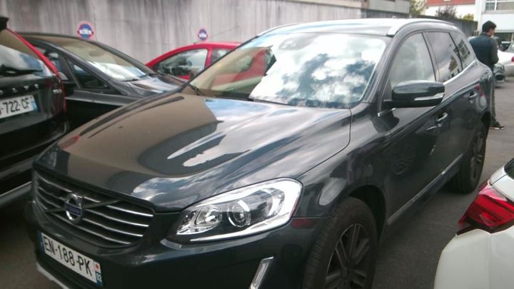 VOLVO XC60 2017 yv1dza8cdh2200489