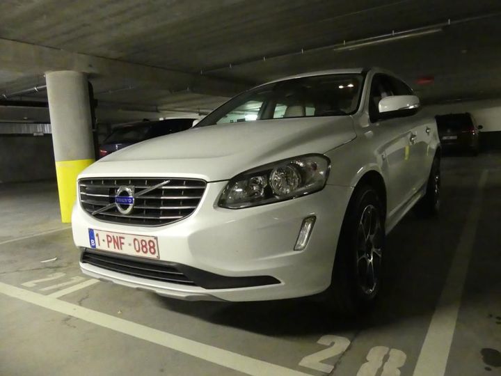 VOLVO XC60 2016 yv1dzarc1h2008332