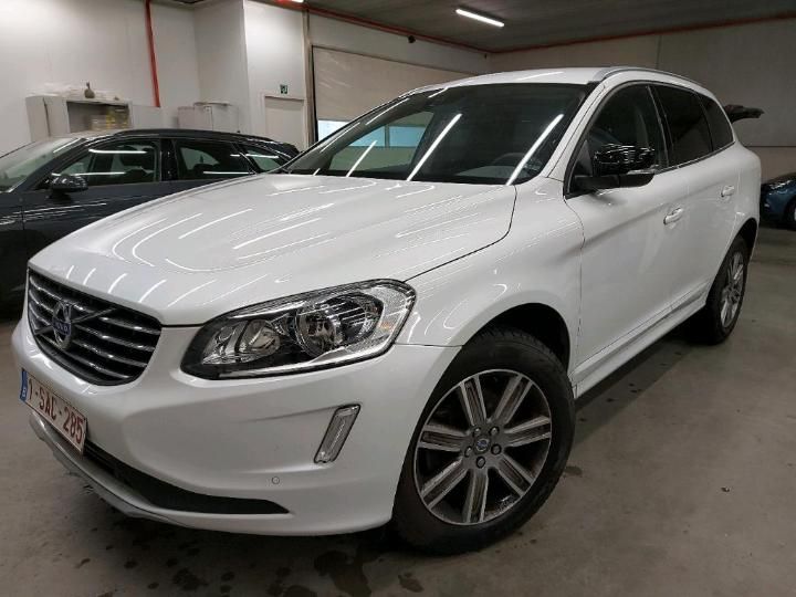 VOLVO XC60 2017 yv1dzarc1h2152717