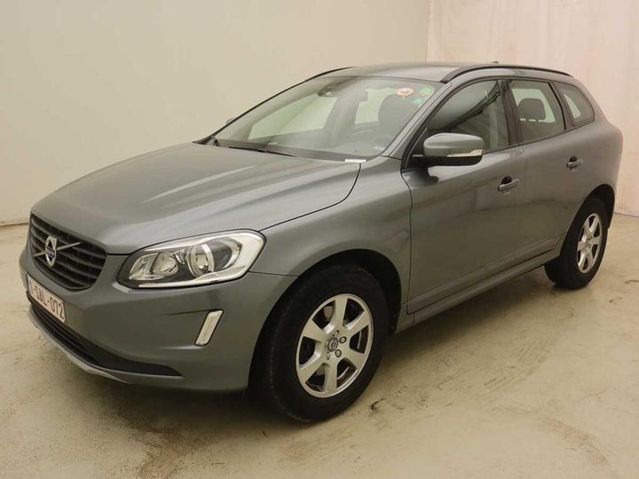 VOLVO XC60 2017 yv1dzarc1h2155644