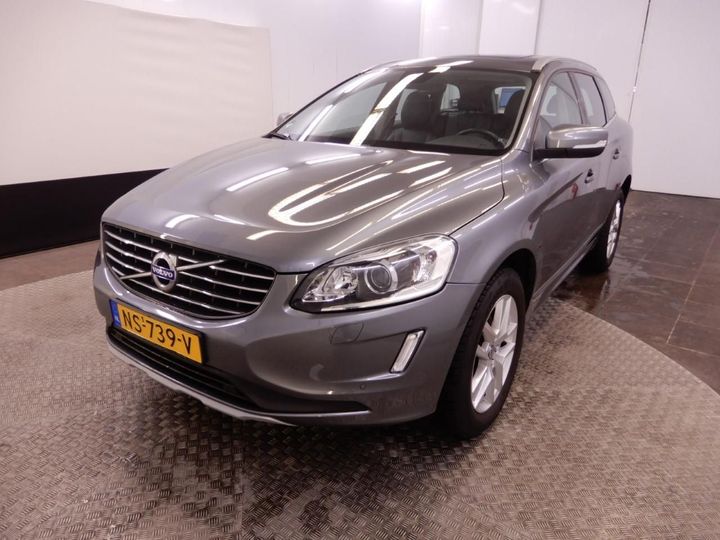 VOLVO XC60 2017 yv1dzarc1h2159318