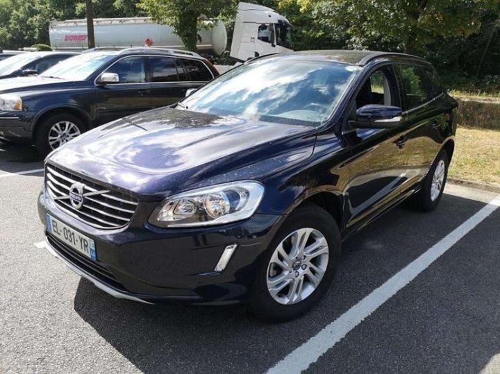 VOLVO XC60 2017 yv1dzarc1h2164245