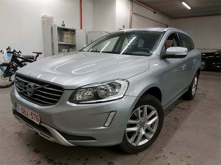 VOLVO XC60 2017 yv1dzarc1h2170126