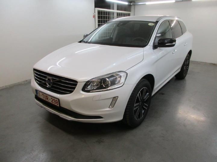 VOLVO XC60 SUV 2018 yv1dzarc1h2216224