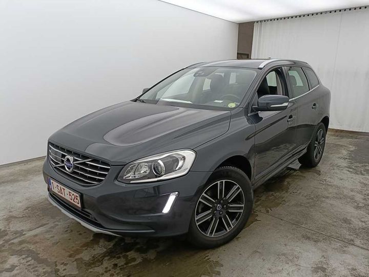 VOLVO XC60 &#3908 2017 yv1dzarcdh2156171