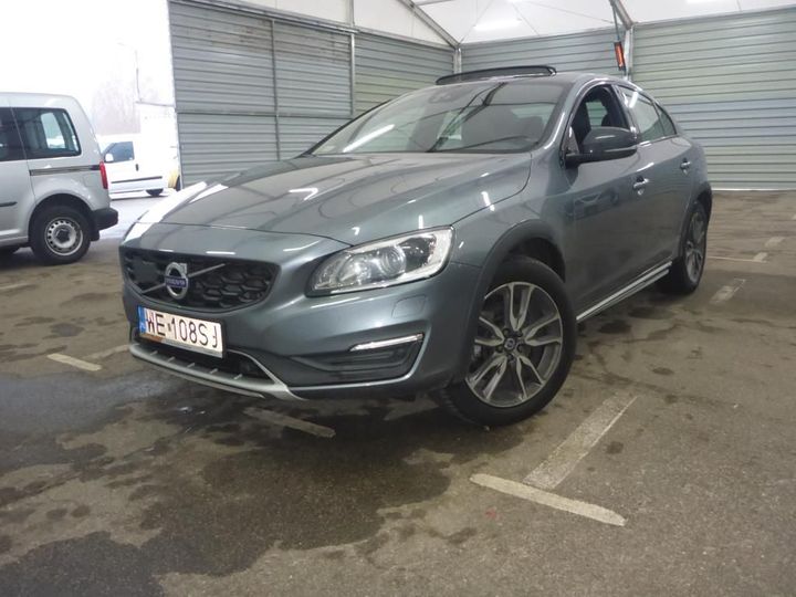 VOLVO S60 CROSS COUNT 2018 yv1fh40lcj2006924