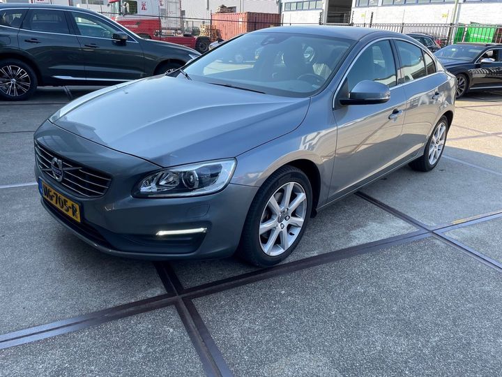 VOLVO S60 2017 yv1fs28l0h2430368