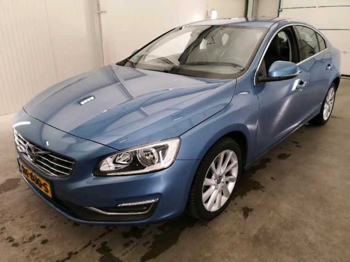 VOLVO S60 2016 yv1fs37l1g2404777