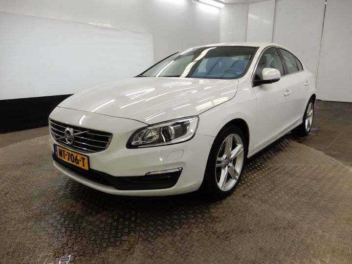 VOLVO S60 2017 yv1fs37l1h2440220