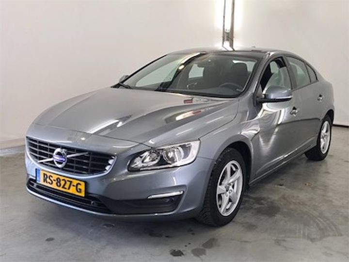 VOLVO S60 2018 yv1fs37l1j2462407