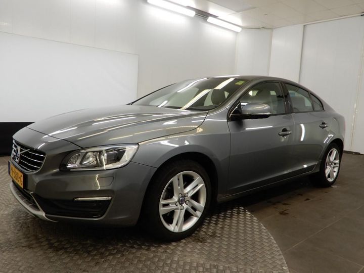 VOLVO S60 2017 yv1fs41l0j2450759