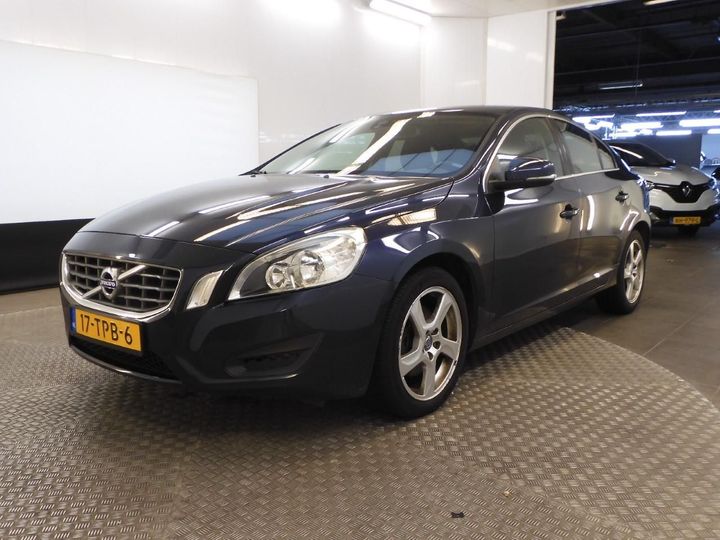 VOLVO S60 2013 yv1fs5250b2041196