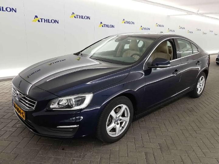 VOLVO S60 2016 yv1fs7481g2408573