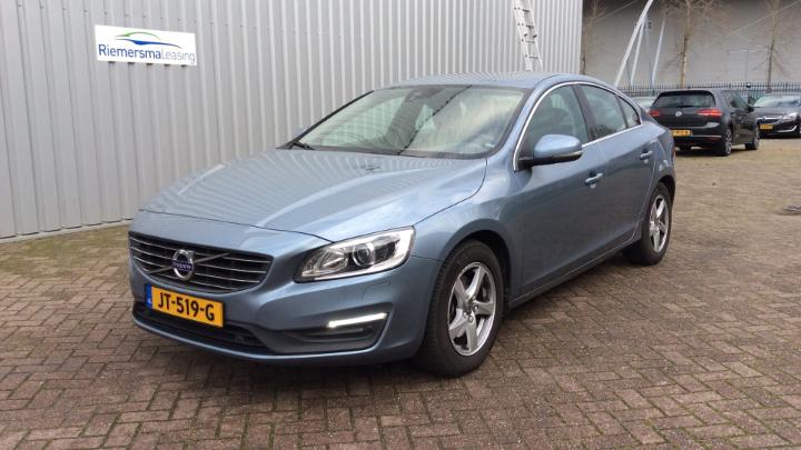 VOLVO S60 2016 yv1fs7481h2422687