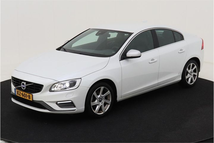 VOLVO S60 2016 yv1fs7481h2427247