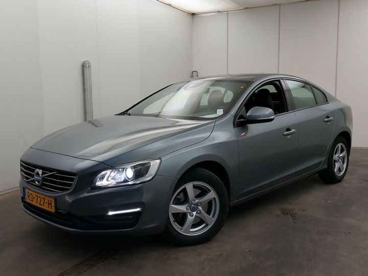 VOLVO S60 2017 yv1fs7481j2456270