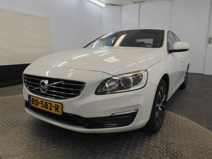 VOLVO S60 2017 yv1fs7481j2456905