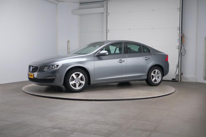 VOLVO S60 2017 yv1fs7481j2456965