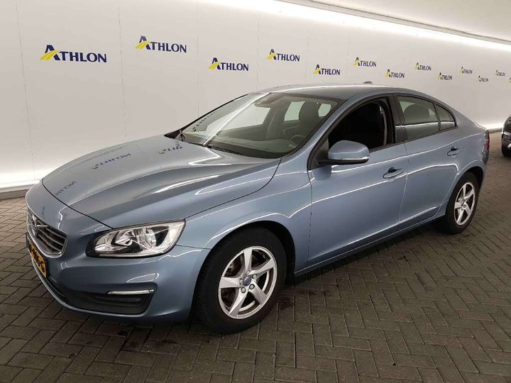 VOLVO S60 2018 yv1fs7481j2460399