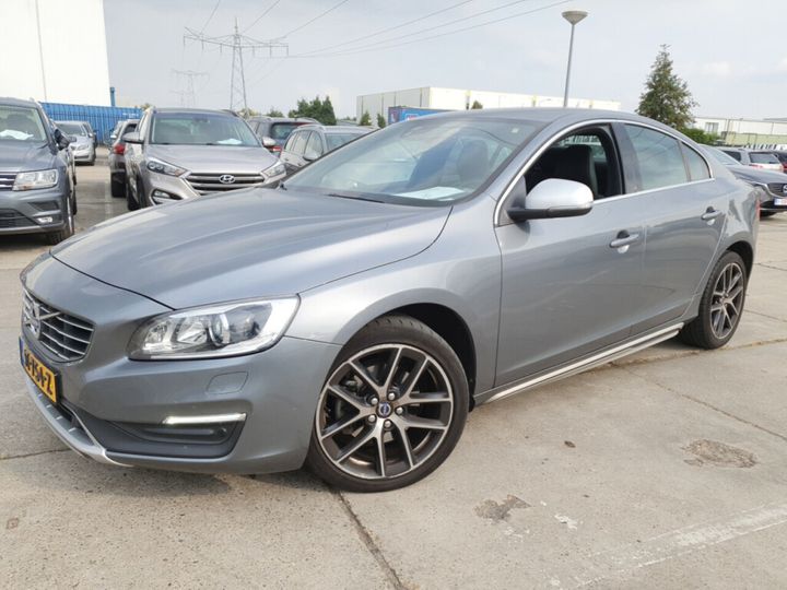 VOLVO S60 2016 yv1fs7981h2422806