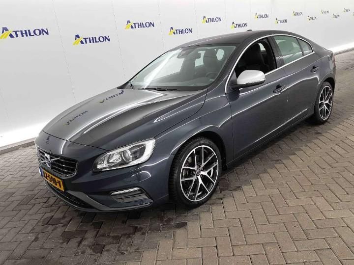 VOLVO S60 2016 yv1fs7981h2434388