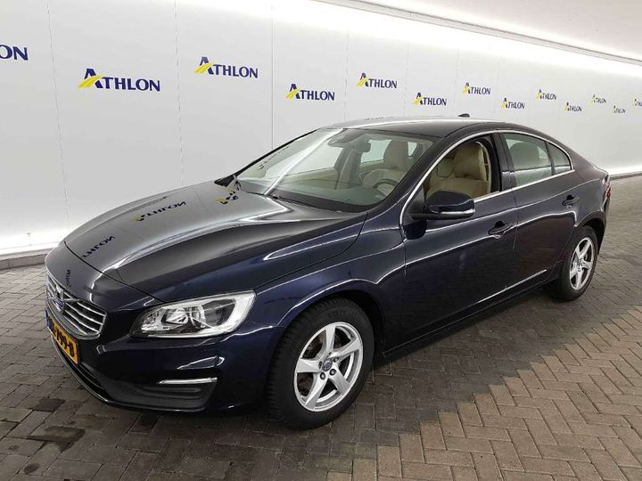 VOLVO S60 2017 yv1fs7981h2436647