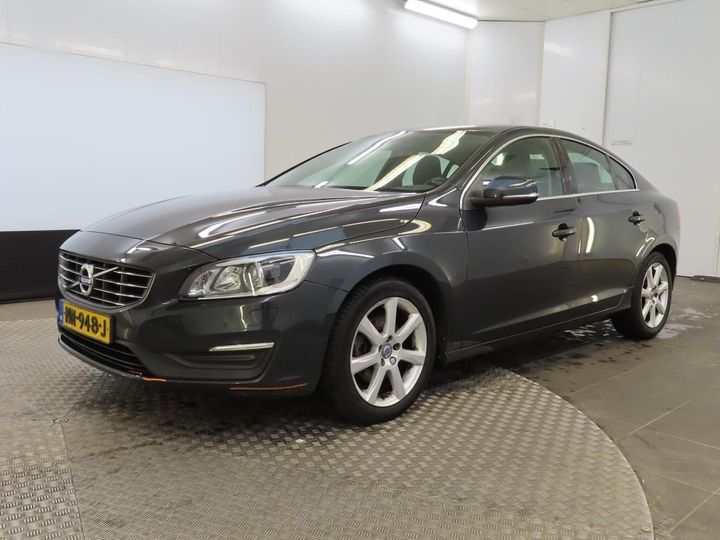 VOLVO S60 2017 yv1fs79c0h2437959