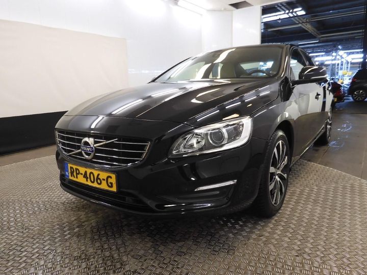 VOLVO S60 2018 yv1fs79c0j2461271