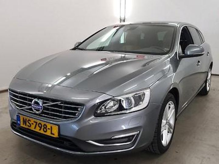 VOLVO V60 2017 yv1fw28l0h1368126