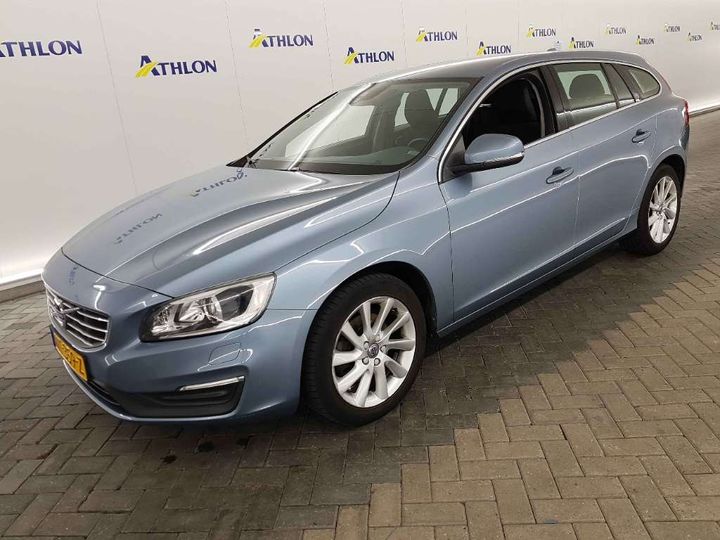 VOLVO V60 2017 yv1fw28l0h1369790