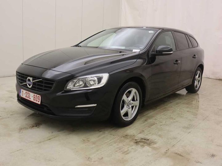 VOLVO V60 2017 yv1fw28l0j2377951