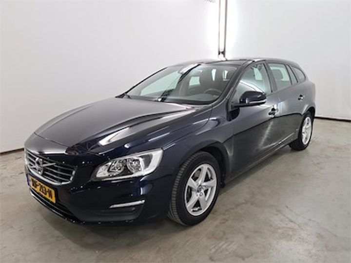 VOLVO V60 2017 yv1fw28l0j2387318