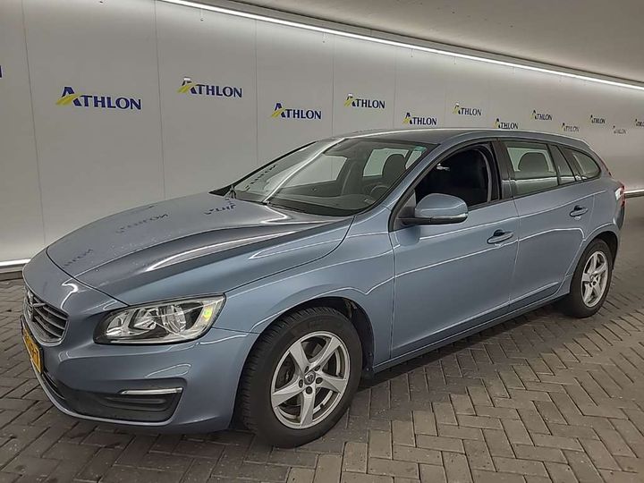 VOLVO V60 2017 yv1fw28l0j2389489