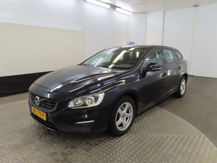 VOLVO V60 2017 yv1fw28l0j2390876