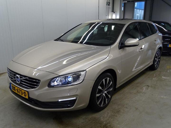 VOLVO V60 2017 yv1fw28l0j2391715