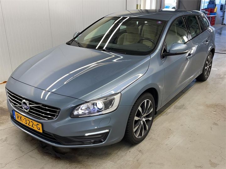 VOLVO V60 2017 yv1fw28l0j2391823