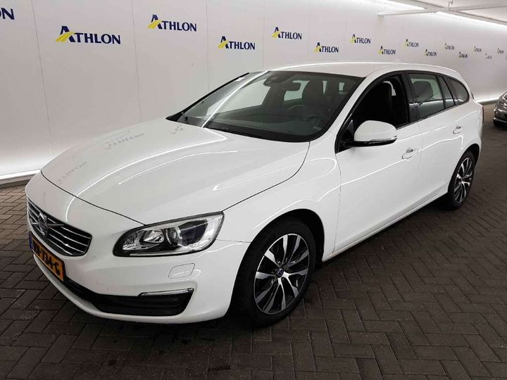 VOLVO V60 2018 yv1fw28l0j2396220