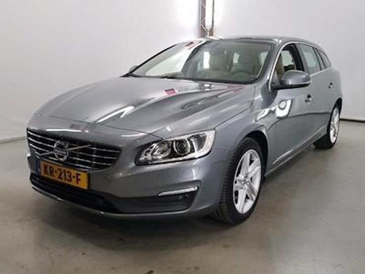 VOLVO V60 2016 yv1fw29l0h1347352