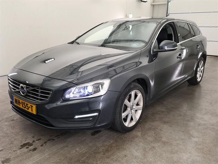 VOLVO V60 2017 yv1fw29l0h1361599