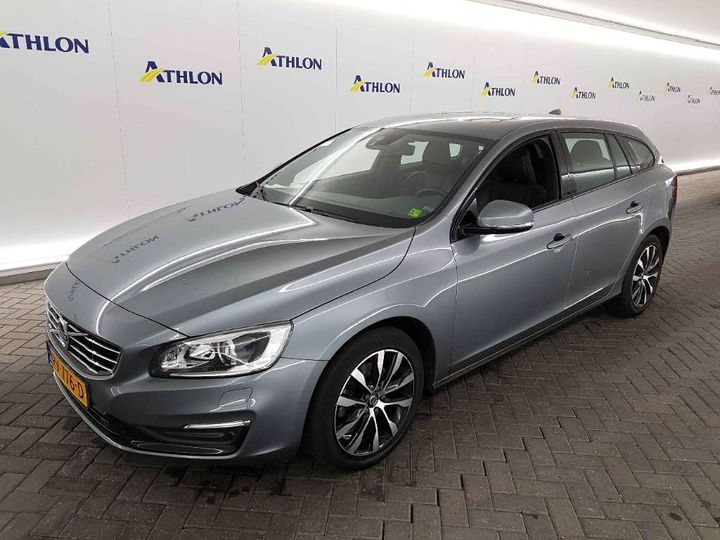 VOLVO V60 2018 yv1fw29l0j2396690